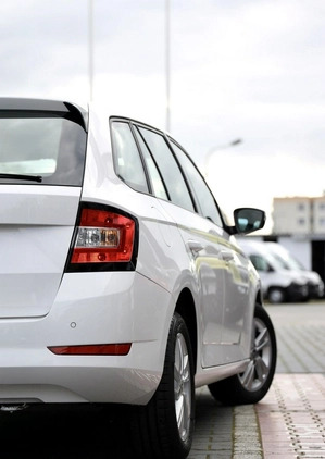 Skoda Fabia cena 46900 przebieg: 96030, rok produkcji 2020 z Sandomierz małe 301